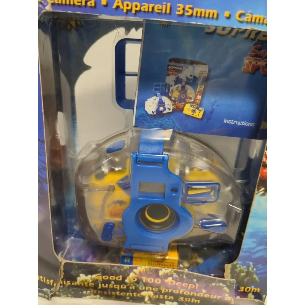 Suprema Super Sport Camera 35mm Film Roll Waterproof Case Scuba Diving NIB